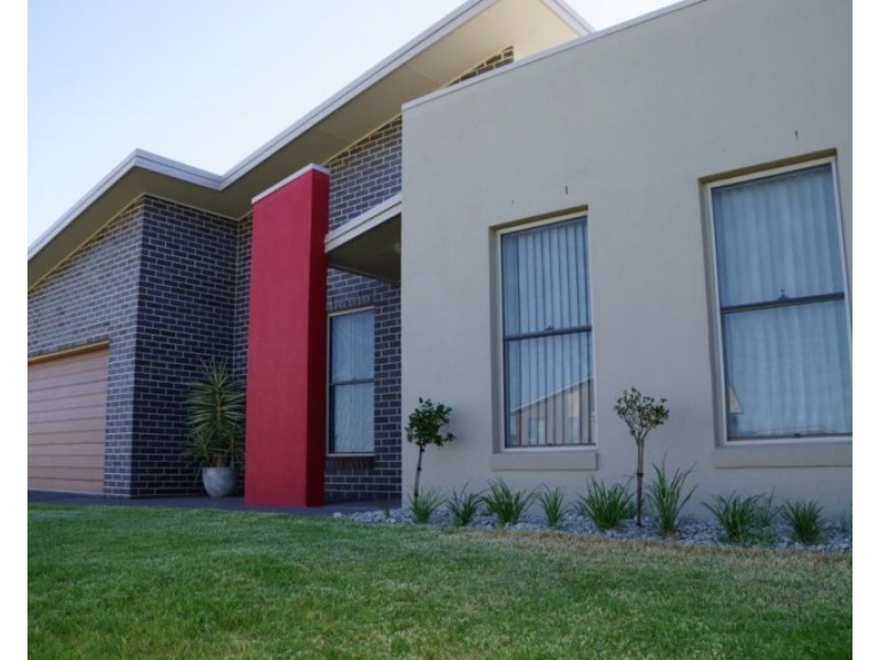 22 Champagne Drive, Dubbo NSW 2830