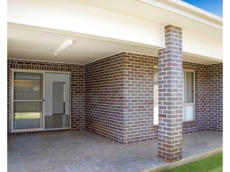 22 Champagne Drive, Dubbo NSW 2830