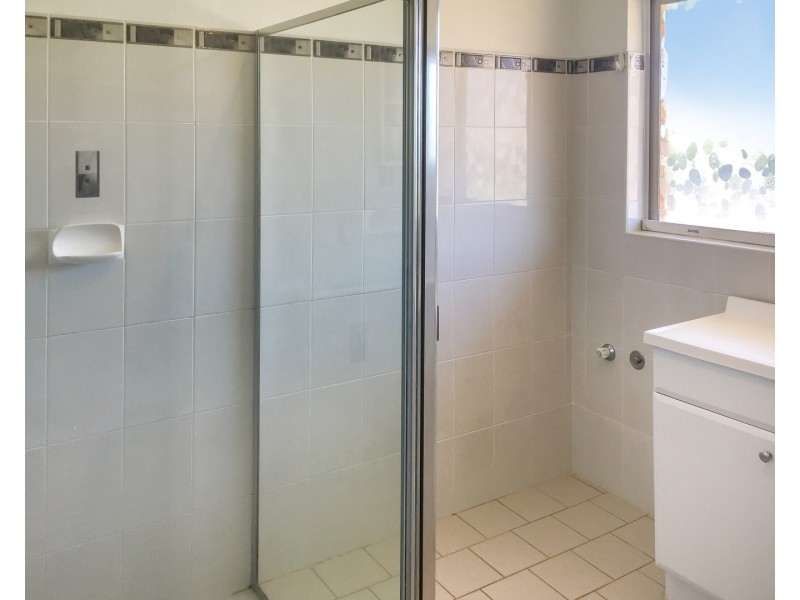 64 Oxley Circle, Dubbo NSW 2830