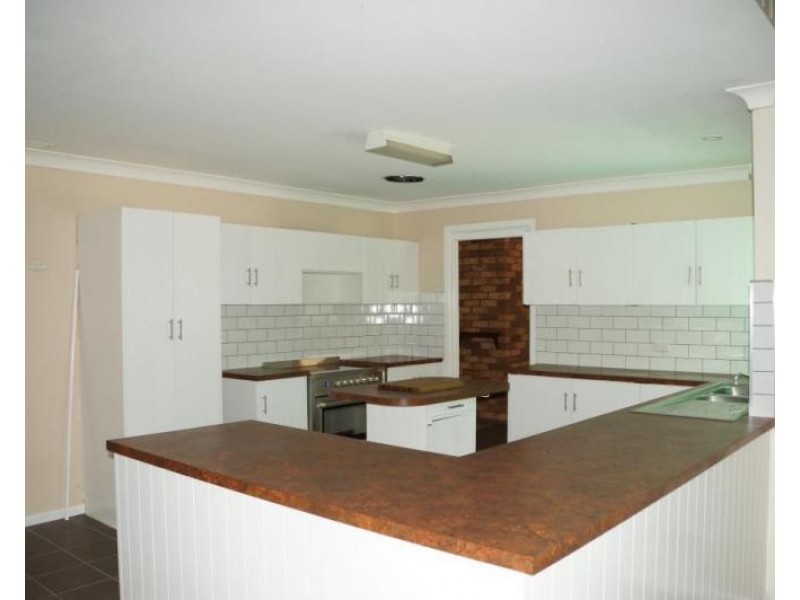14 Allandale Drive, Dubbo NSW 2830