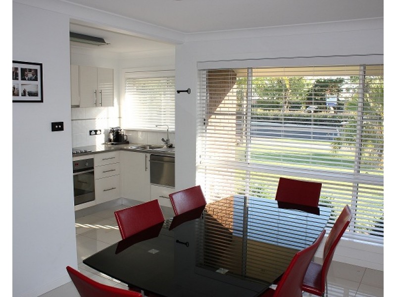 208 Cobra Street, Dubbo NSW 2830