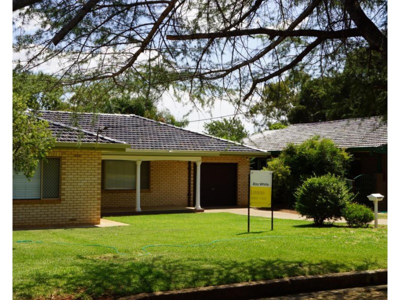 33 Brigalow Avenue, Dubbo NSW 2830