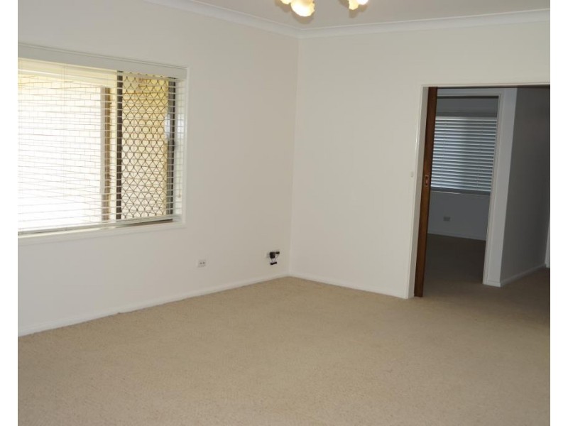 33 Brigalow Avenue, Dubbo NSW 2830