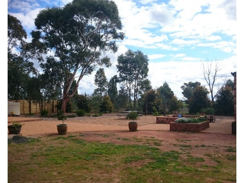 1 Timbara Court, Gilgandra NSW 2827