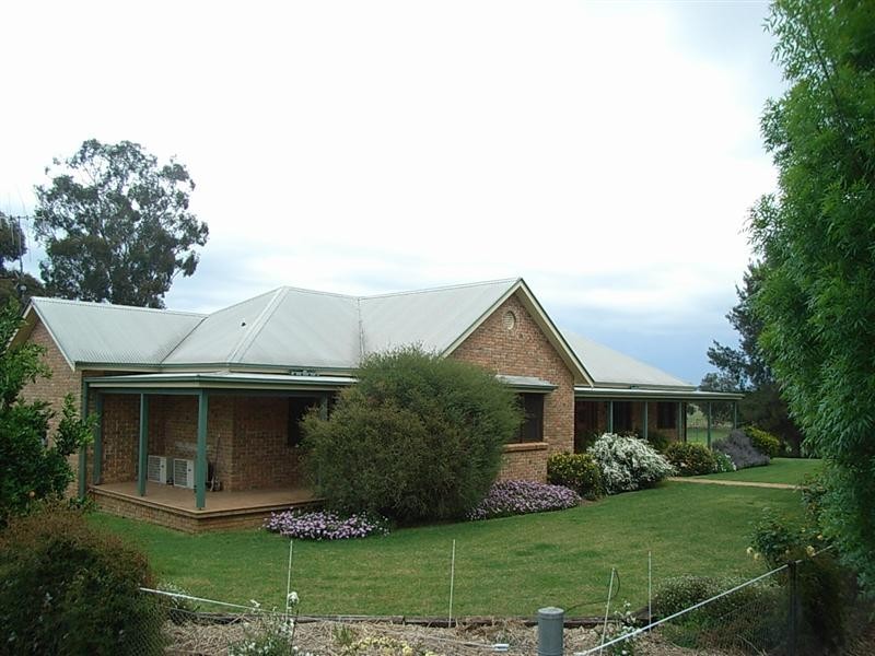 20R Woodstock Road, Dubbo NSW 2830