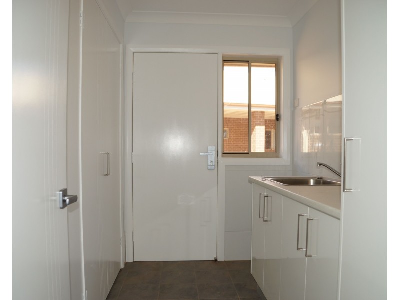 28 Volta Avenue, Dubbo NSW 2830