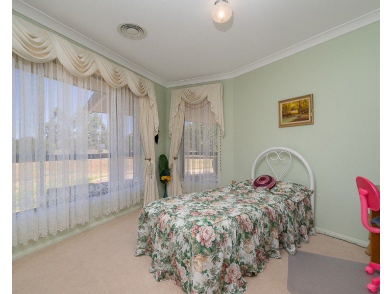 13L Toorale Road, Dubbo NSW 2830