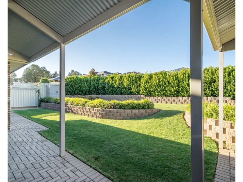 13 Ellenborough Avenue, Dubbo NSW 2830