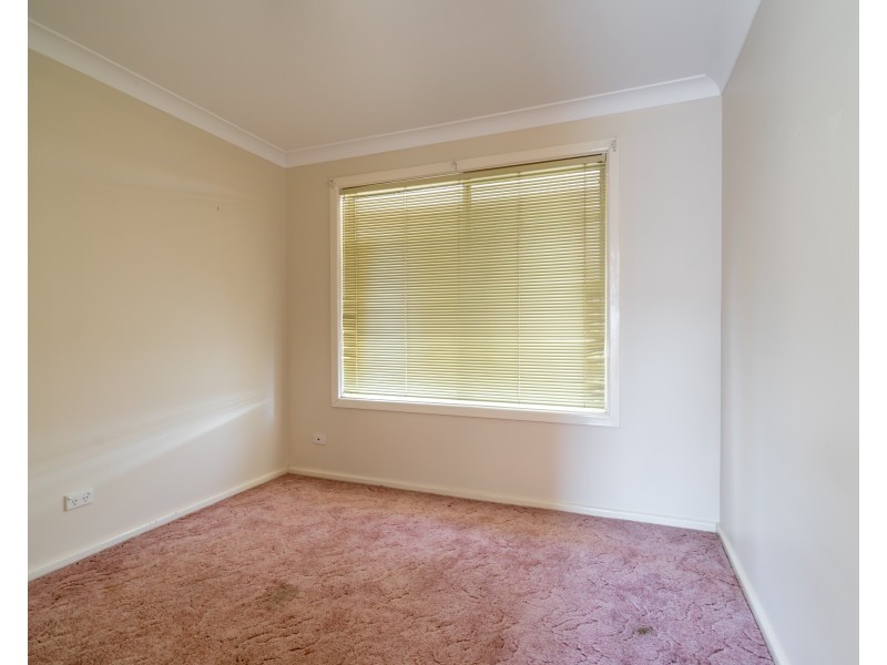 12 Page Avenue, Dubbo NSW 2830