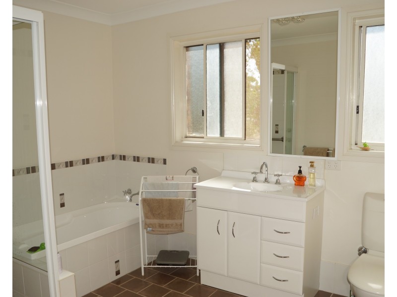 87R Minore Road, Dubbo NSW 2830