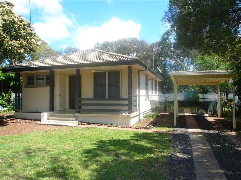 9 Alcheringa Street, Dubbo NSW 2830