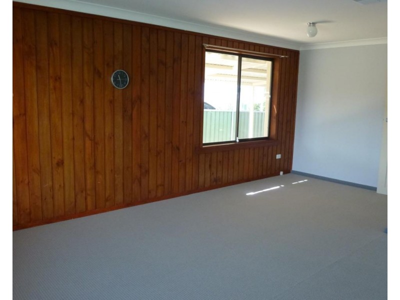 15 Moonah Street, Dubbo NSW 2830