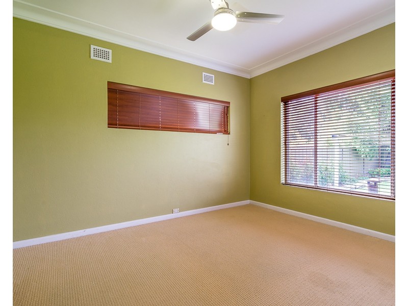 25 Banksia Crescent, Dubbo NSW 2830
