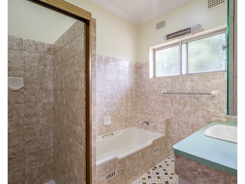 25 Banksia Crescent, Dubbo NSW 2830