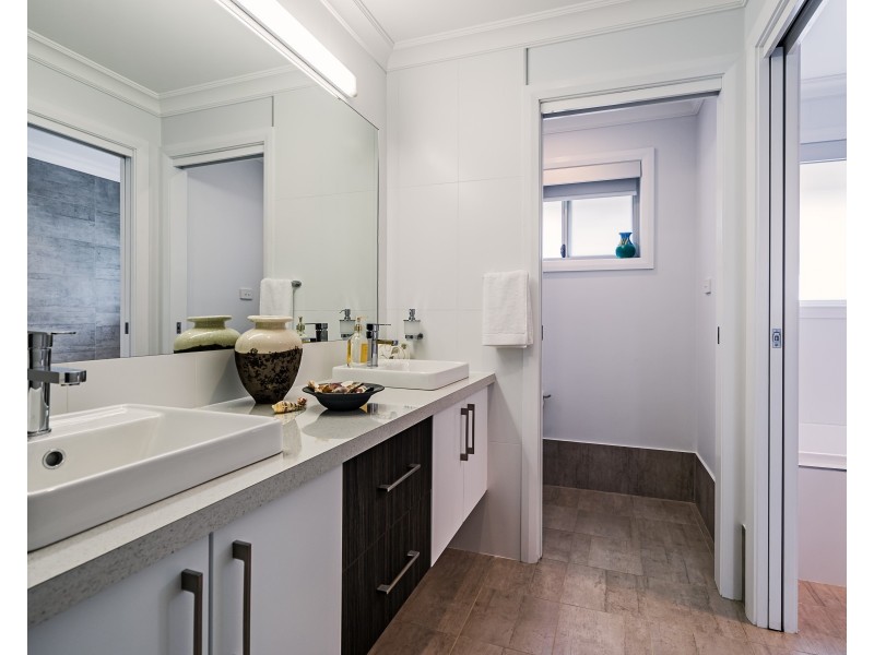 28 Holmwood Drive, Dubbo NSW 2830