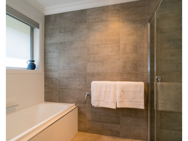 28 Holmwood Drive, Dubbo NSW 2830