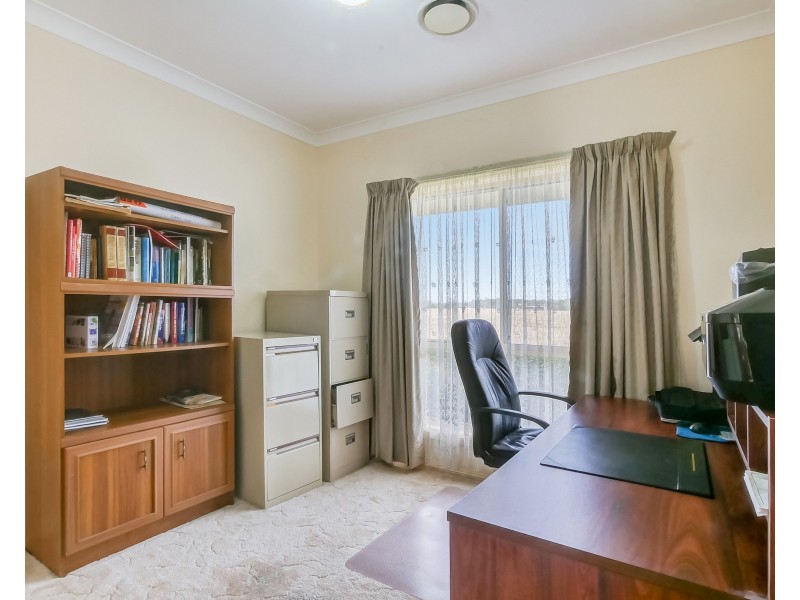 34R North Burrabadine Road, Dubbo NSW 2830