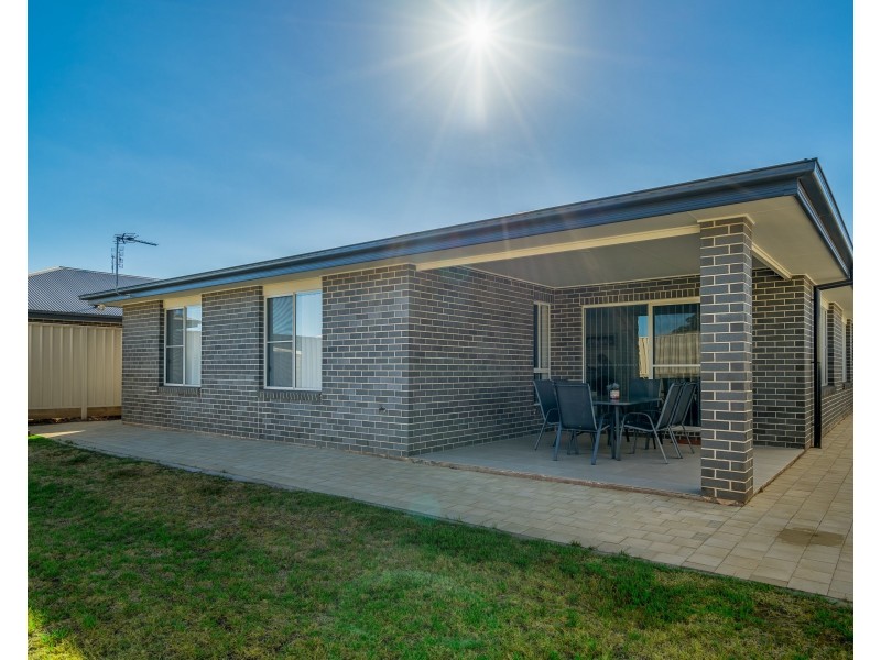 95 Linda Drive, Dubbo NSW 2830