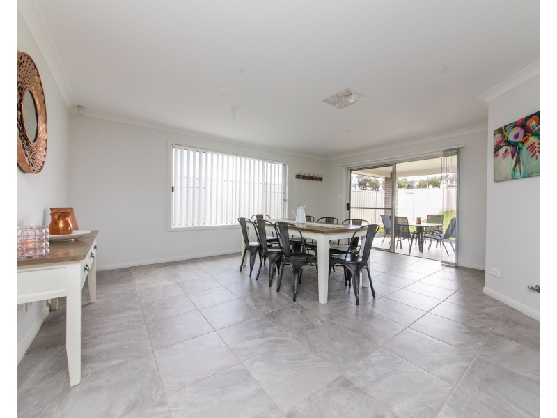 95 Linda Drive, Dubbo NSW 2830