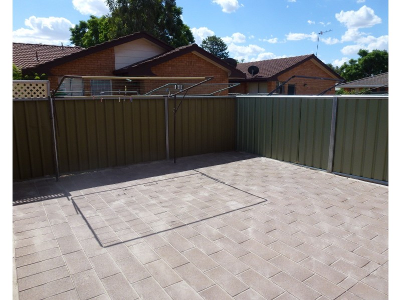 2/24 Elizabeth Street, Dubbo NSW 2830