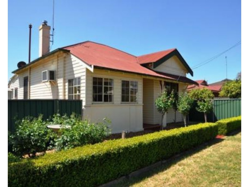 2 Luke Street, Dubbo NSW 2830