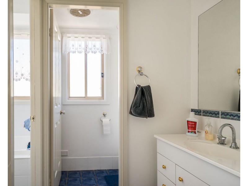 92 Twickenham Drive, Dubbo NSW 2830