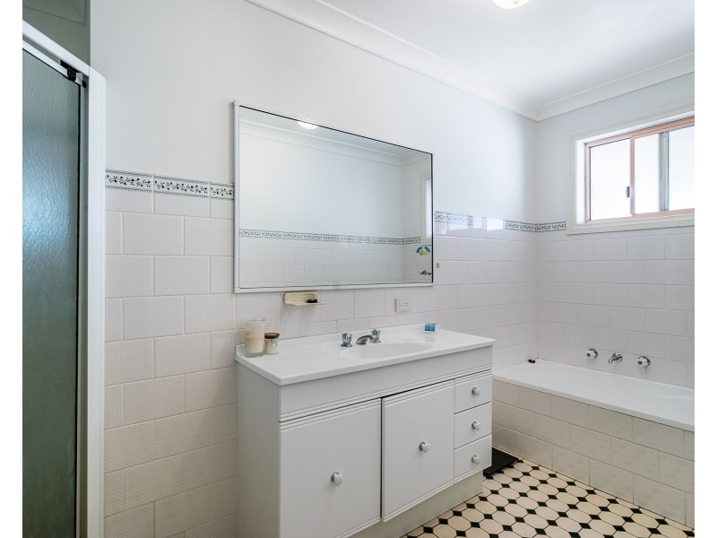 103A and B Murrayfield Drive, Dubbo NSW 2830