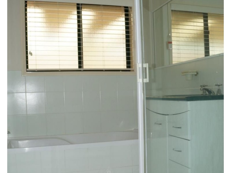 1 Kings Park Way, Dubbo NSW 2830