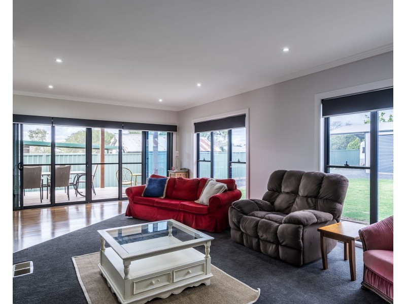 38 Sterling Street, Dubbo NSW 2830