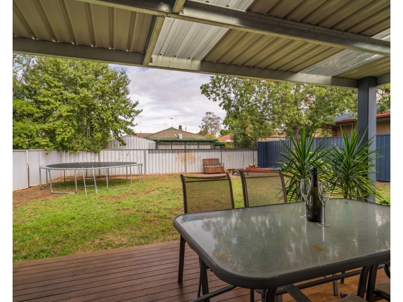4 Gloucester Avenue, Dubbo NSW 2830