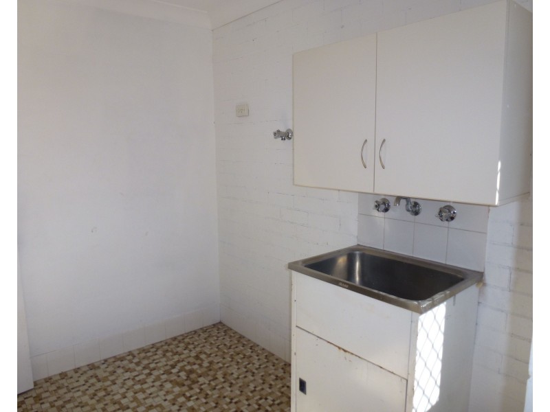 2/24 Elizabeth Street, Dubbo NSW 2830