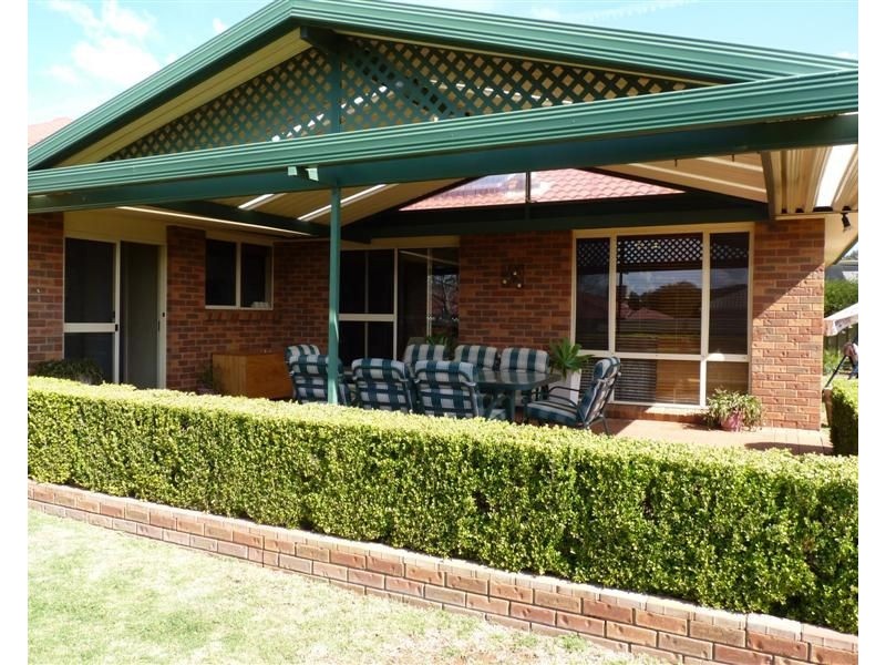 5 Catchpole Close, Dubbo NSW 2830