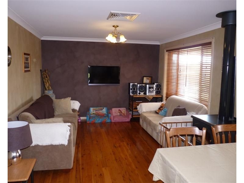 5 Catchpole Close, Dubbo NSW 2830