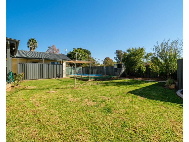 23 Cooinda Crescent, Dubbo NSW 2830