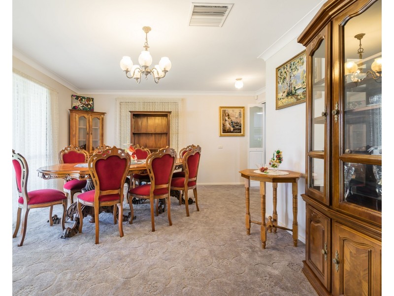 7 Burkitt Court, Dubbo NSW 2830