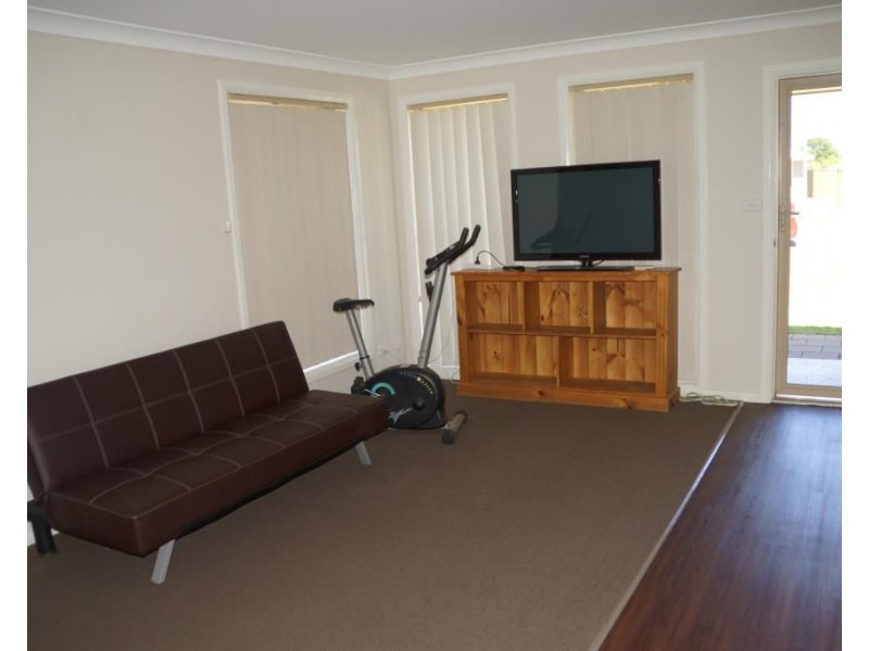 12B Thornett Place, Dubbo NSW 2830