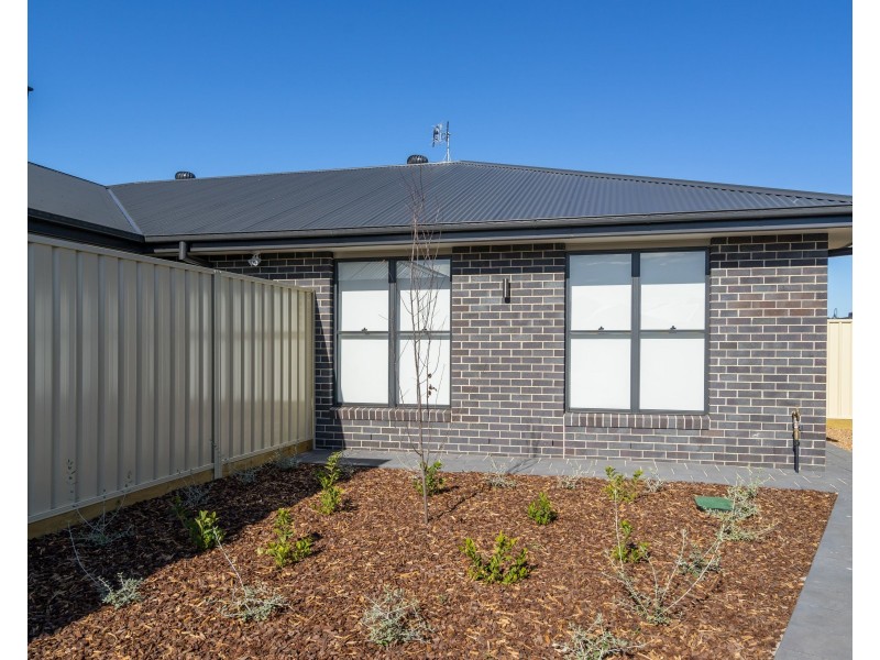 5 Drover Avenue, Dubbo NSW 2830