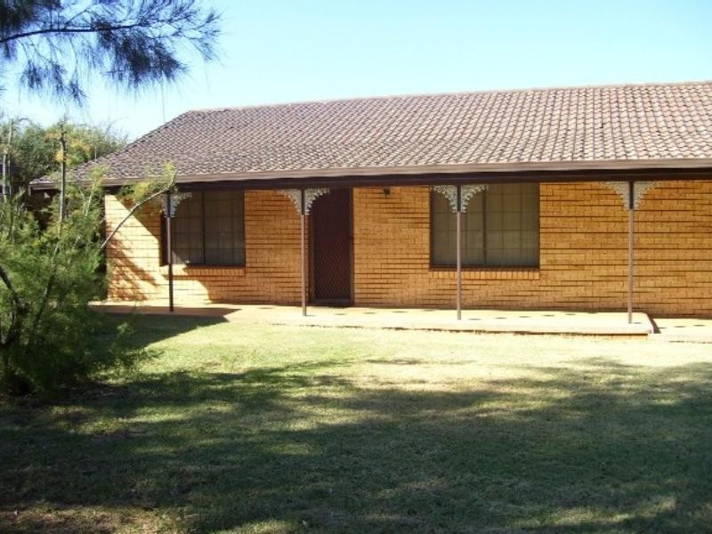 1/3 Forrest Crescent, Dubbo NSW 2830