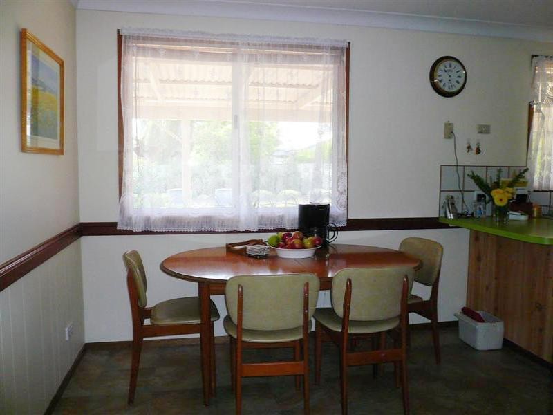 4 Flinders Close, Dubbo NSW 2830