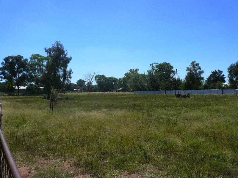 20 Farnell Street, Mendooran NSW 2842