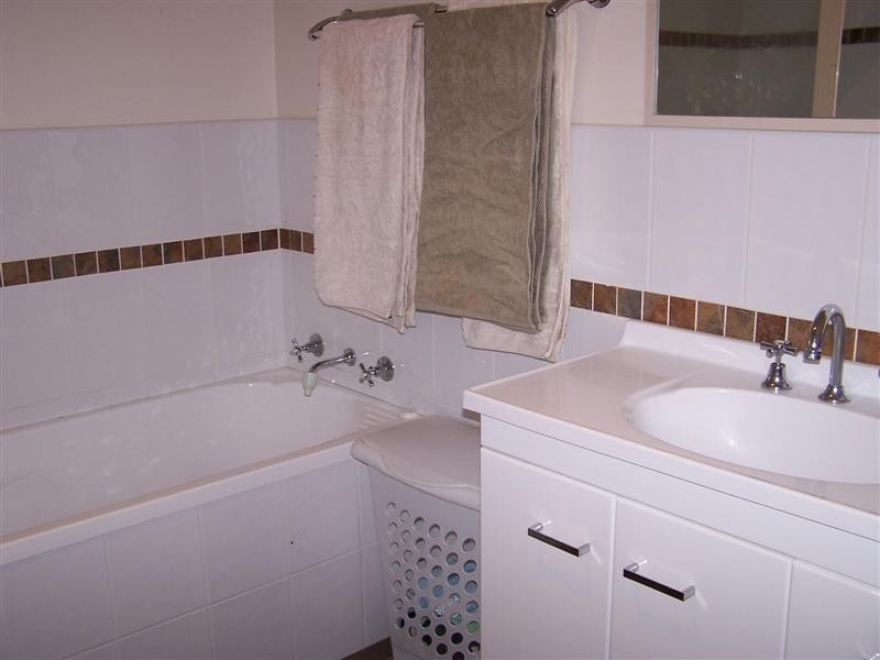 2/224 Fitzroy Street, Dubbo NSW 2830