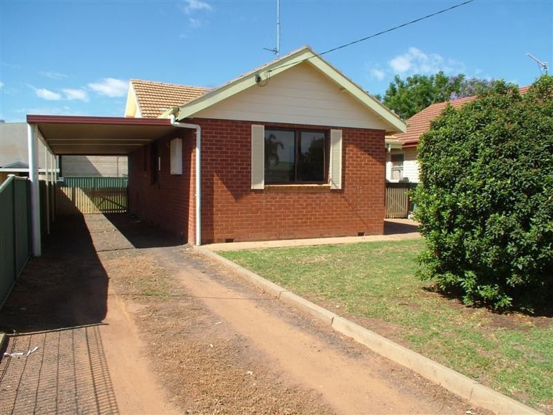 6 Marsden Street, Dubbo NSW 2830