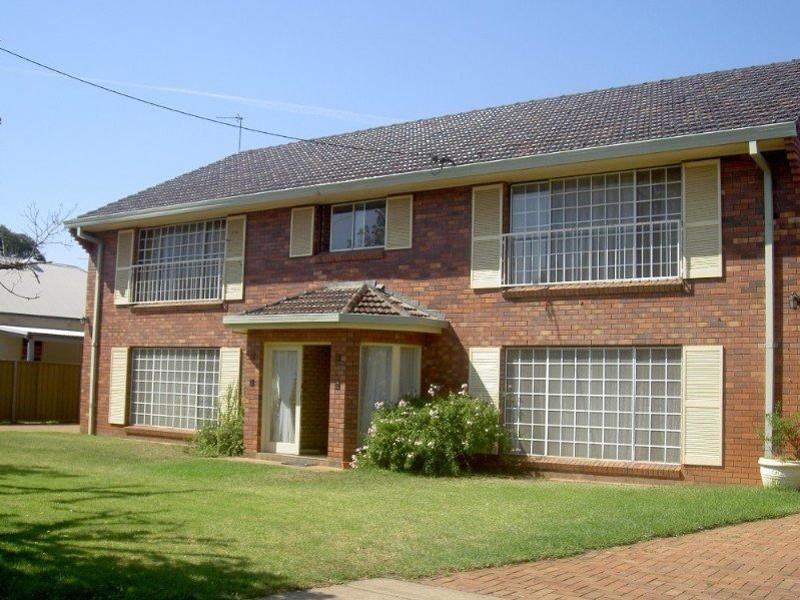 2/1A Furney Street, Dubbo NSW 2830