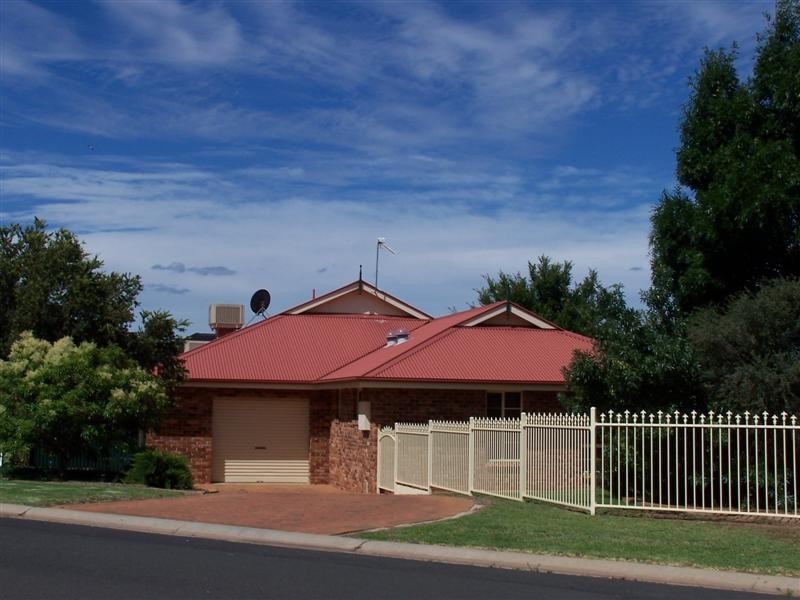 7A Clearwater Place, Dubbo NSW 2830