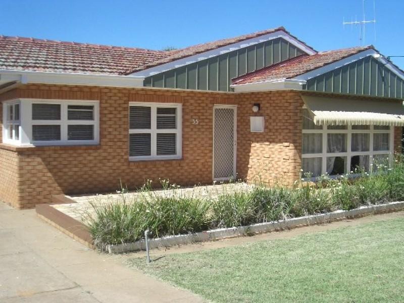 35 Hay Street, Dubbo NSW 2830