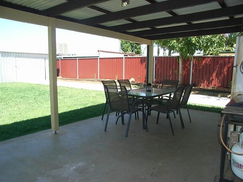 8 Sunset Way, Dubbo NSW 2830