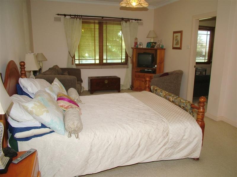 8 Hutchins Avenue, Dubbo NSW 2830