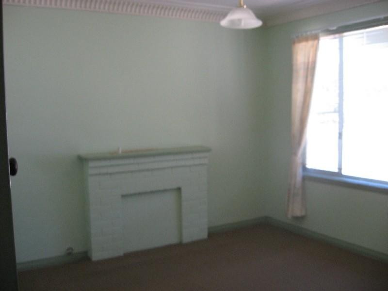 32 Sterling Street, Dubbo NSW 2830