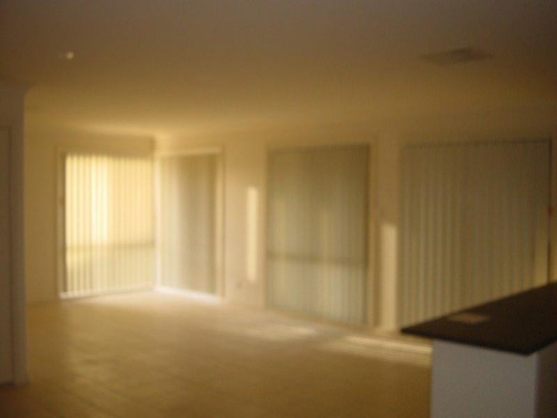 3 Hawkesbury Place, Dubbo NSW 2830