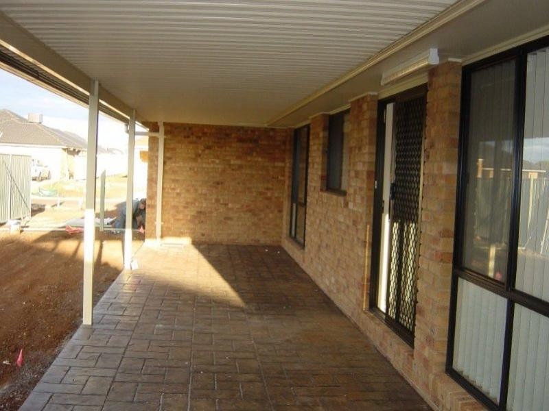 3 Hawkesbury Place, Dubbo NSW 2830